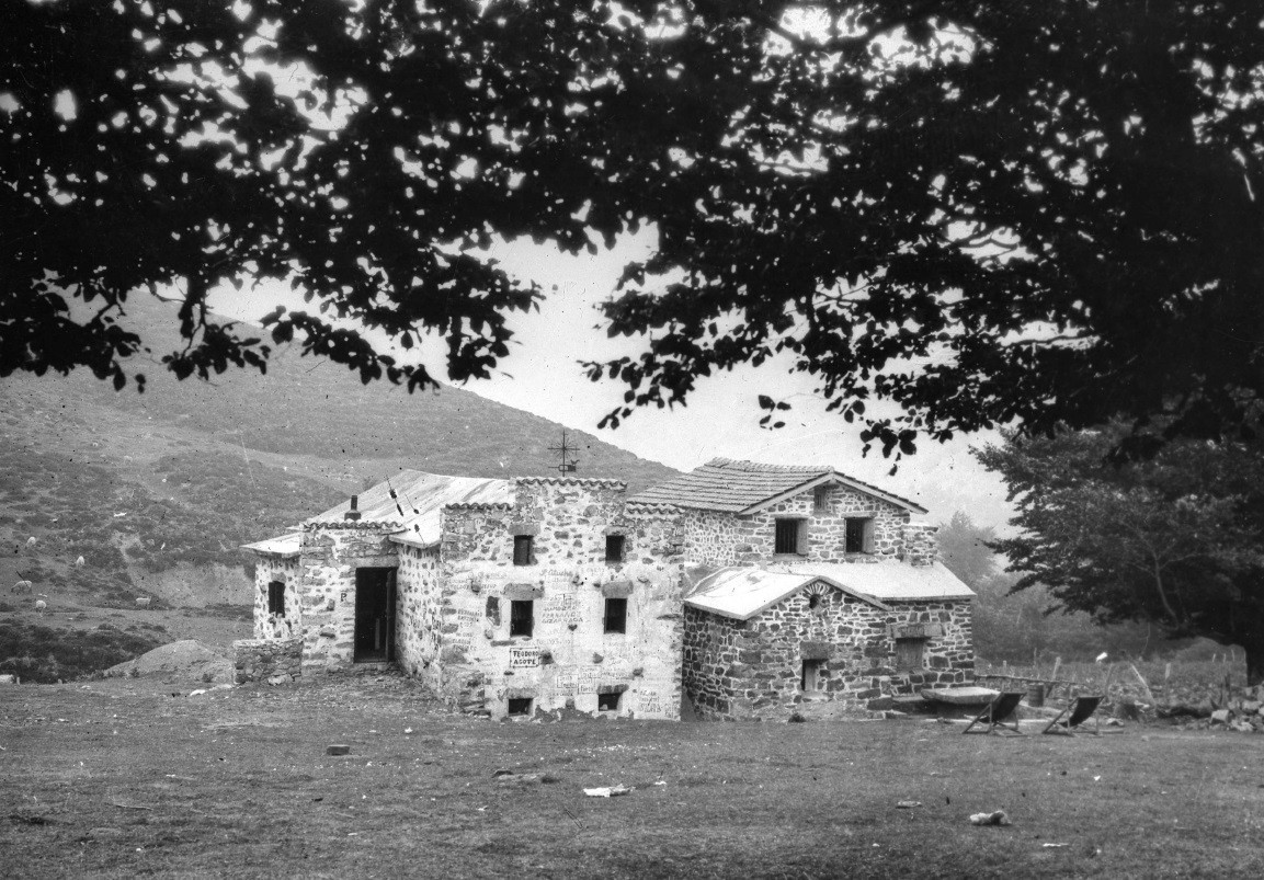 Gorbeia Parke Nazionala (1922-1927)