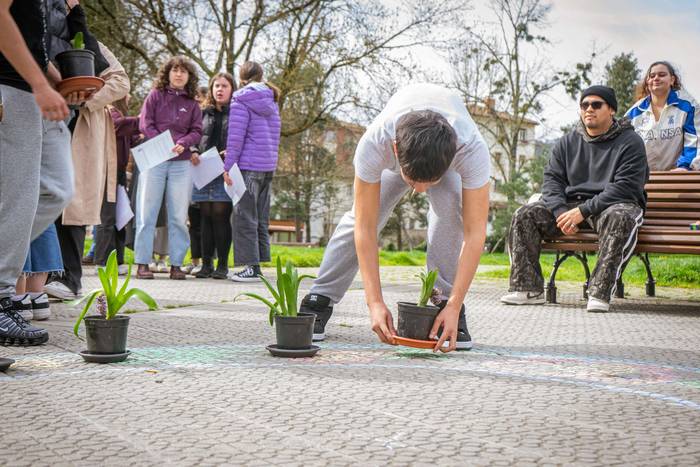 Indarkeriaren aurkako jarrer 1 1773069731705