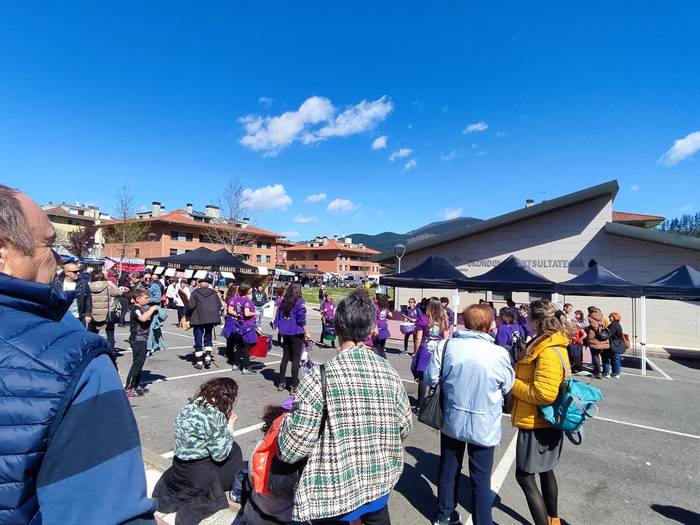 Baserri azoka ospatu dute Ok 14 1679833062327