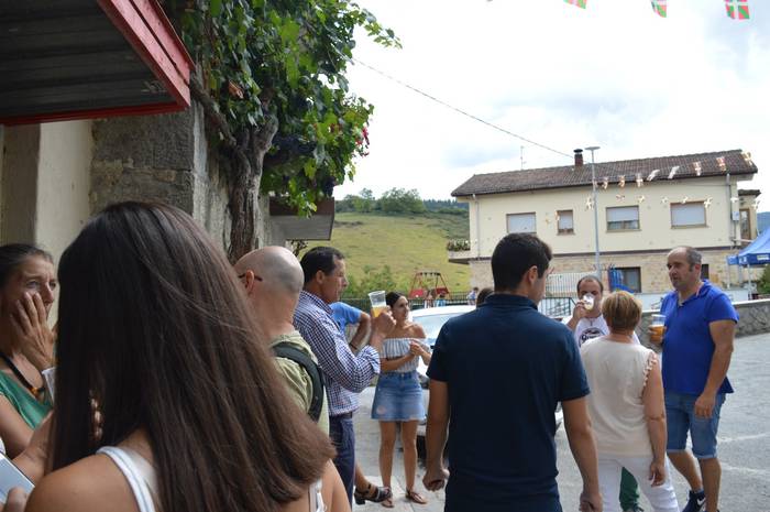 Aloriako Jaiek herritar guzt 15 1504522278332