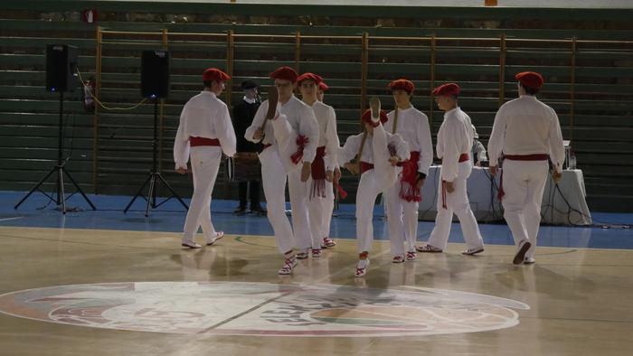 Itxarkundia taldeak Gabonetako erakustaldia egin du Laudion - 11