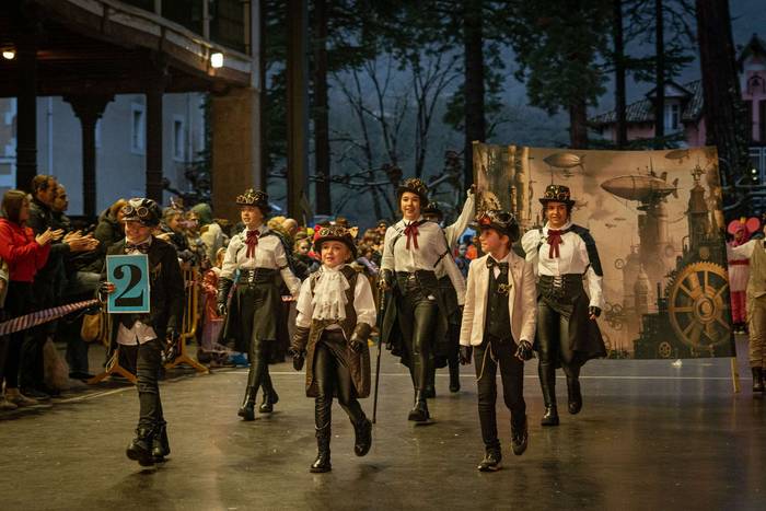 Carnesto oilarraren konpaini 13 1771098587099