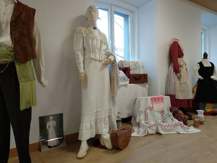 Itxarkundiaren erakusketa