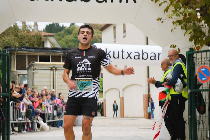 Hirurehundik gora korrikalar 19 1761471880203