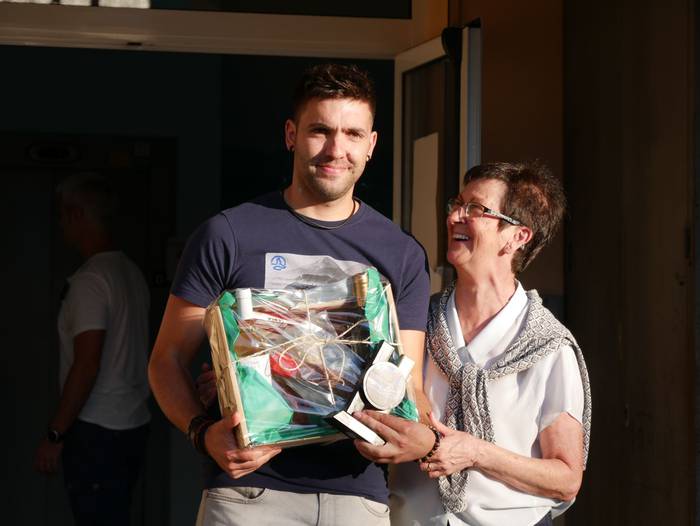 Haur zein helduek izan zuten 323 1538429441468