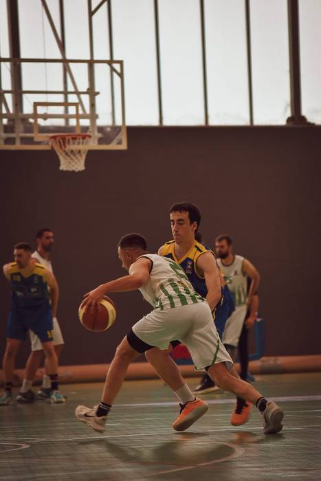 Zaraobe Saskibaloi Taldea bi 46 1748266134571