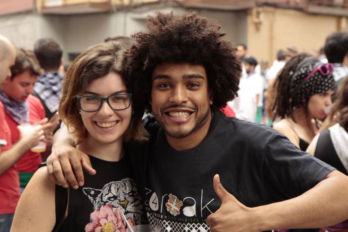 Suziria piztuta lehertu da j 69 1502906783187