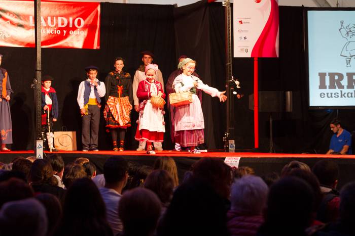 Laudioarrak izan ziren model 203 1508744082740