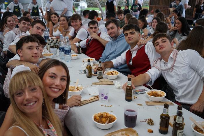 Kuadrillen protagonismoa nag 40 1756306114984