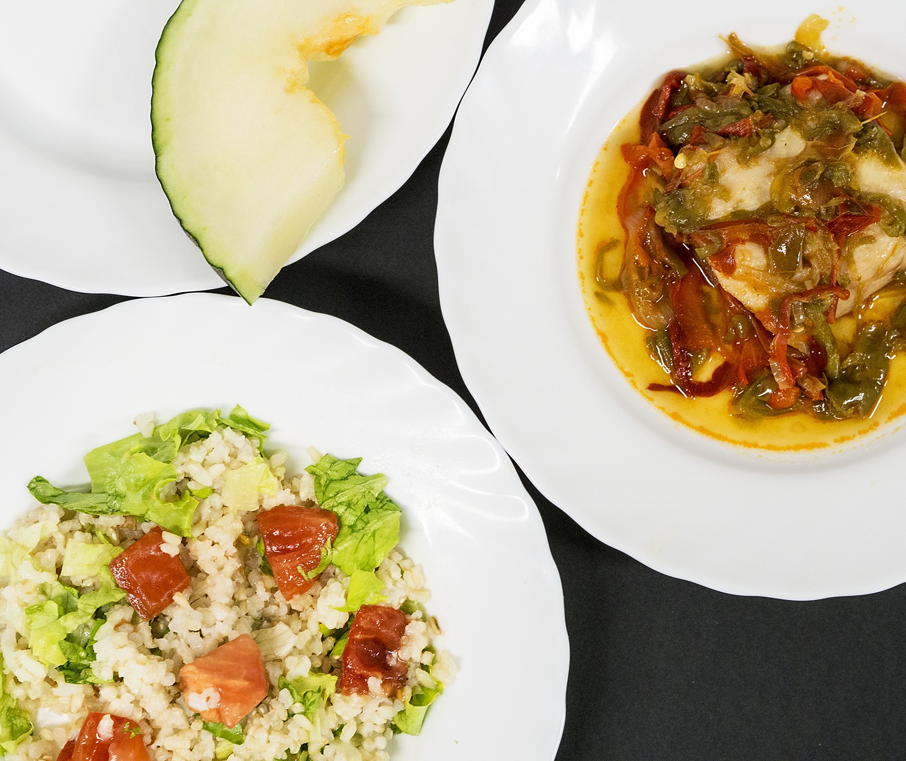 Aresketa Ikastolako jantokia menu ekologikoak ematen hasi da, tokiko produktuak baliatuta