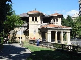 Lamuza parkea konpontzeko eta berritzeko eskatu du Aralarrek