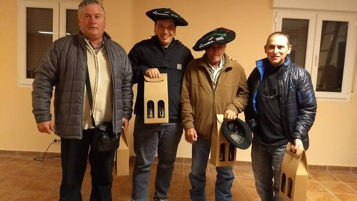 Goizetik gauera arte luzatu  10 1510556044986