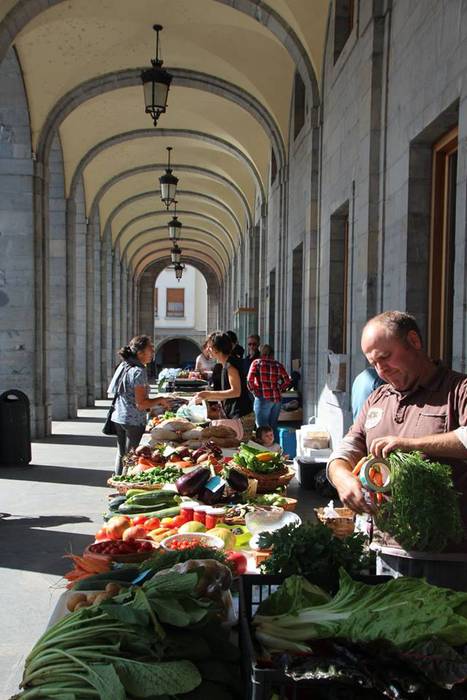 Folk doinuak eta marmitako t 2 1504428562422