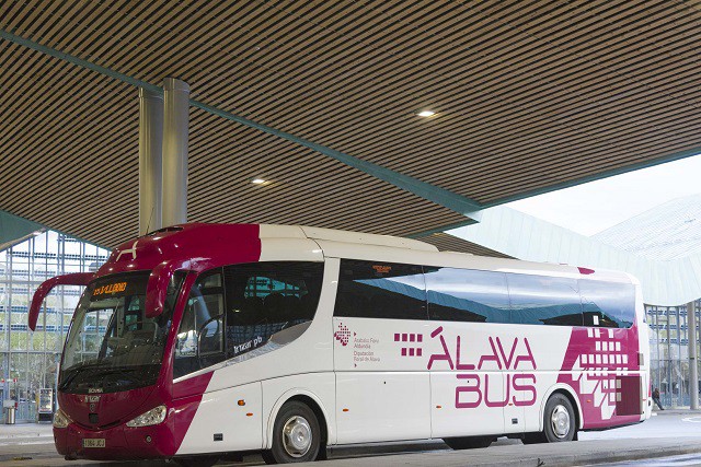 Autobusen ordutegiak aldatu dituzte