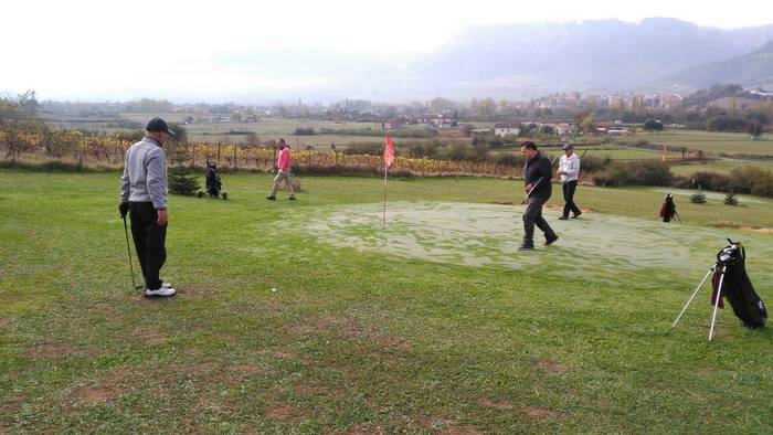 Pitch & Putt txapelketa buru 1 1509383787934