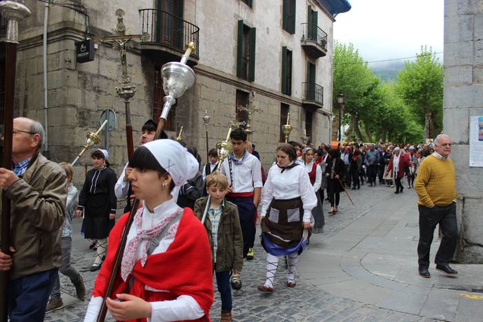 Une berezi ugari bizi izan z 66 1525935484880