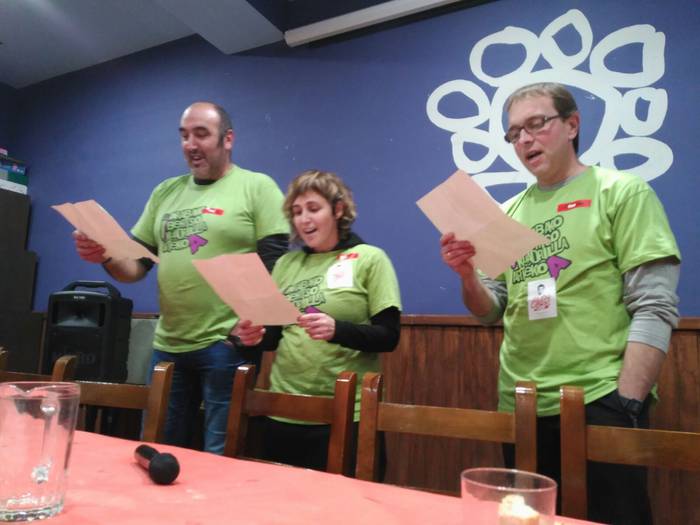 Laudioko bertso saioa argazkitan