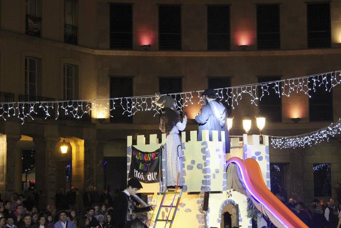 Olentzero eta maridomingi Ai 17 1514143470330