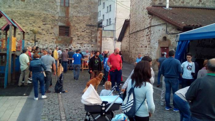 Andra Mari Txiki jaiek egita 3 1505144282327