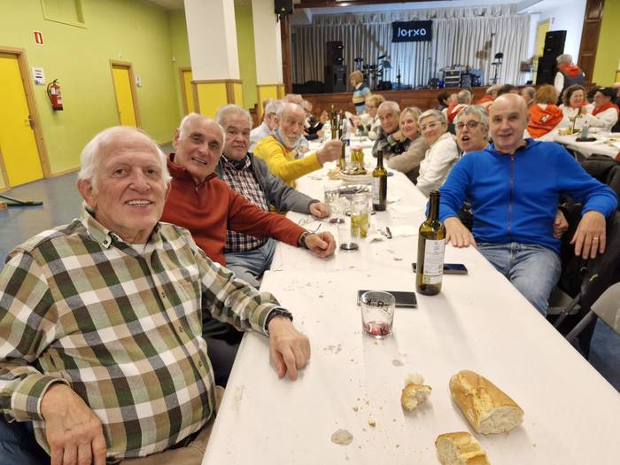 Putxera lehiaketarekin berot 44 1763996182373