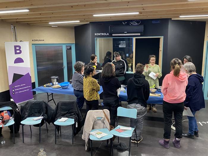 43 lagun jaso ditu "Elikadur 57 1776332469233