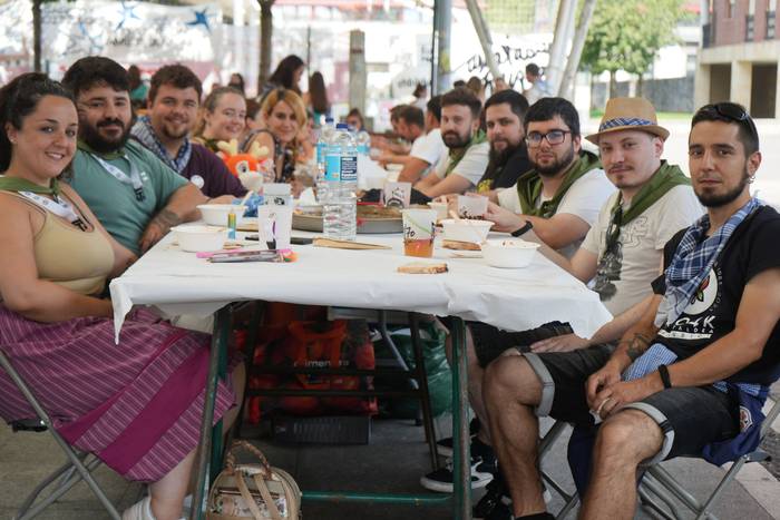 Paella txapelketarekin ekin  10 1755462942520