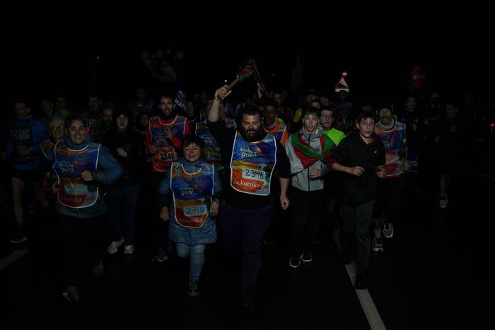 Ehunka lagun atera ditu Korr 125 1774607564232