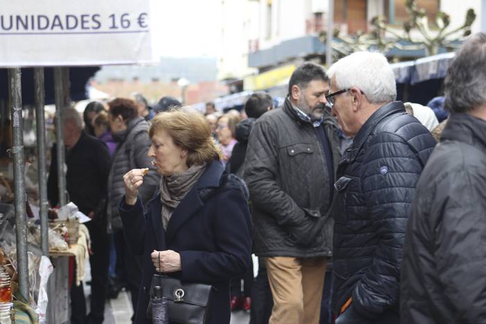 Ehunka ekoizlek eta bisitari 78 1516542389059