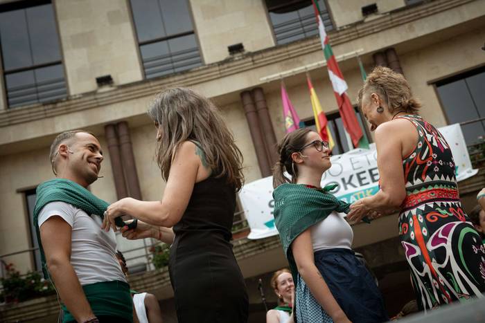 Arteon abesbatzaren pregoiak 46 1755203590043