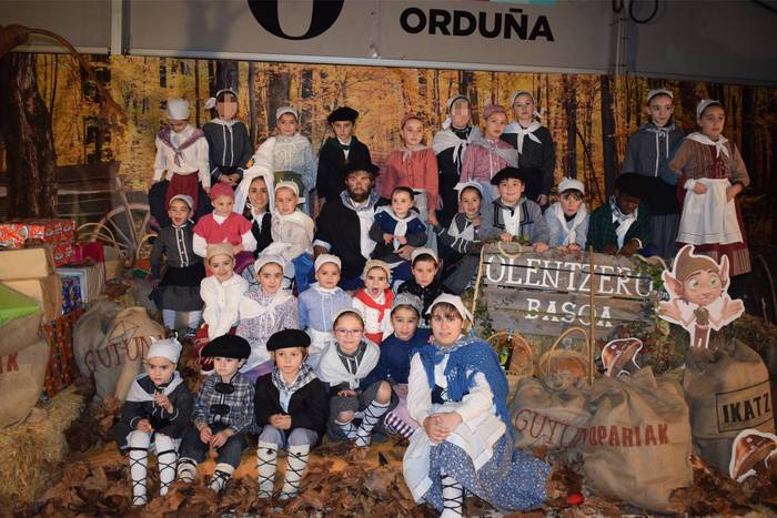 Erauntsi, Olentzero eta Mari 9 1514448197711