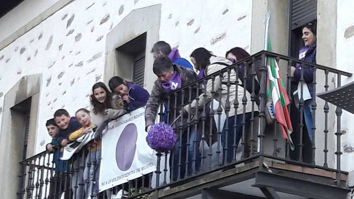 Adin guztiko lagunek parte h 29 1493565365853