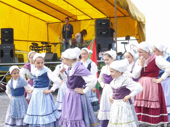 Astelehenerarte luzatu ziren 81 1496394607038