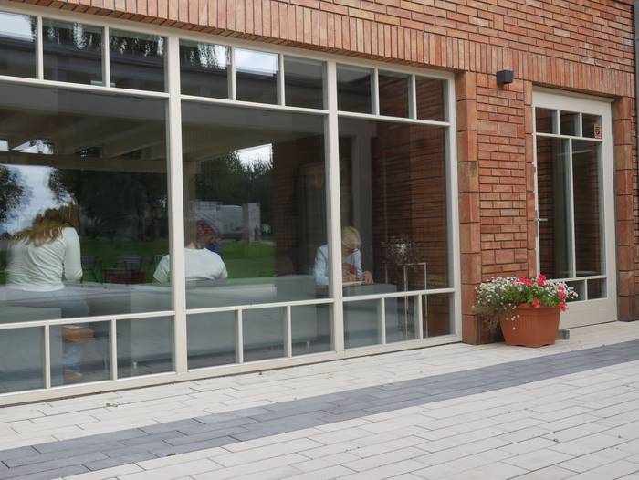 Eletik alera, Europako hizku 34 1759330584577