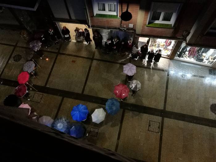 Agate Deunaren bezpera Laudion