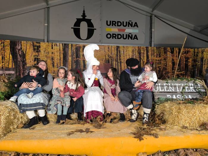 Foru plaza bete dute Olentze 2 1766617931094