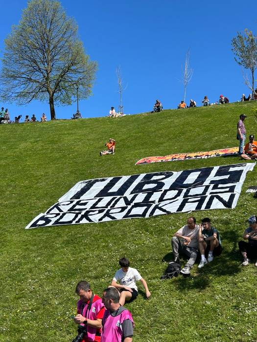 Tubos Reunidoseko grebalarie 11 1775507546519