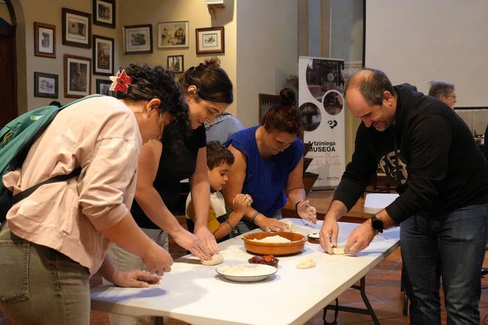 Antzinako ohiturak belaunald 35 1775920594307