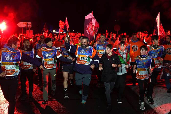 Ehunka lagun atera ditu Korr 160 1774607601898