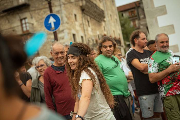 Bizikletak irudimenez jantzi 102 1757325964739