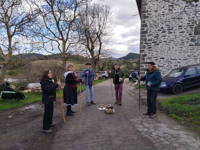 Agate Deunaren bezperak adin 55 1770303104310