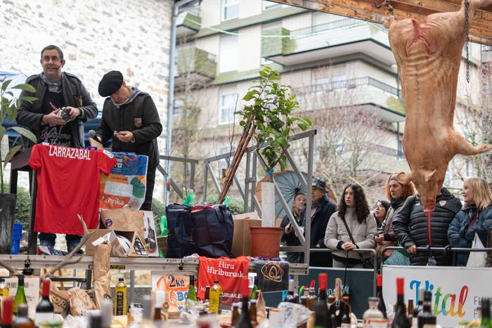 Euriak ez du San Anton azoka 11 1768770003924