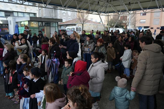 Olentzero eta Mari Domingi 1 32 1766581863366