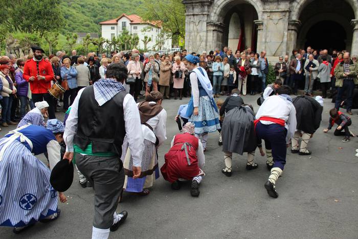 Une berezi ugari bizi izan z 52 1525935381477