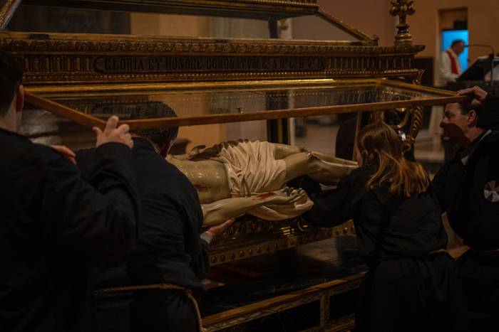 Gurutzetik jaitsi dute Urduñ 18 1775241185191