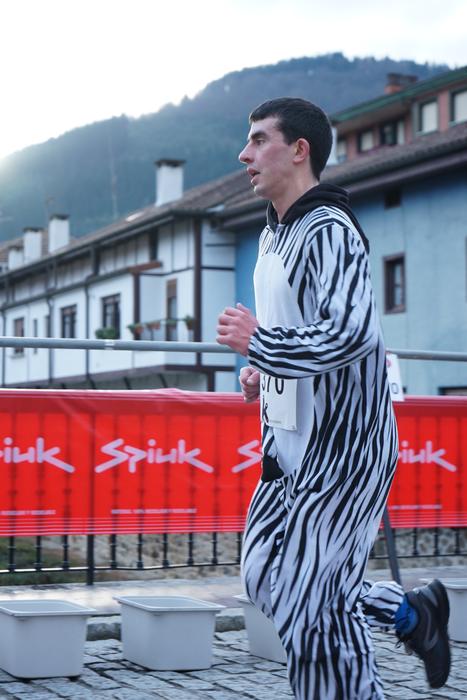 400 kirolarik parte hartu zu 70 1767282486121