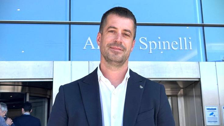 Amurrioko alkatea Txerra Molinuevo Bruselan bildu da Aiaraldea eta Tubos Reunidos industria sektorearentzako irtenbideak bilatzeko