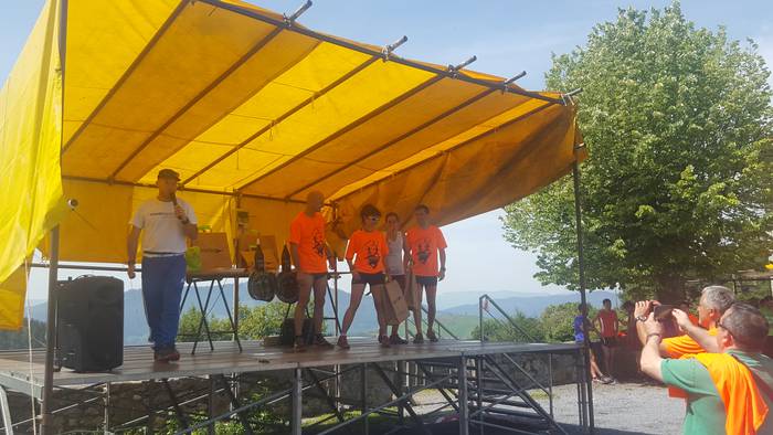 Isasi anaiak izan ziren lehe 100 1496166477995