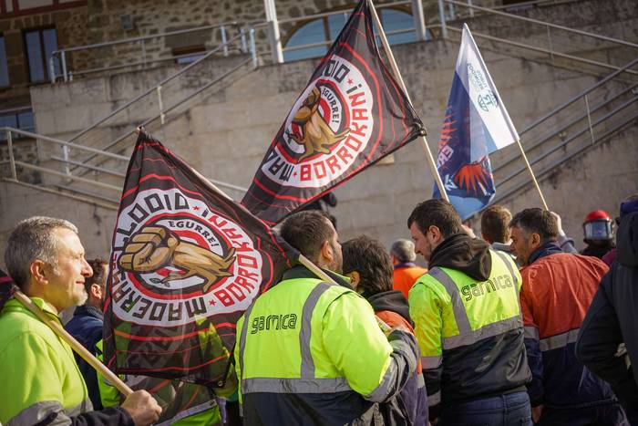 Ertzaintzaren polizia-lerroa 34 1771934221232