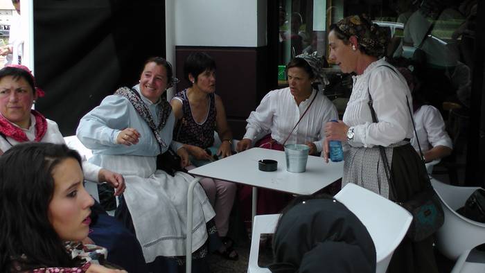 Dantza taldeak taldeak izan  49 1496048863151