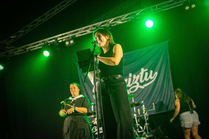 Su artifizial eta musika art 6 1755471978969